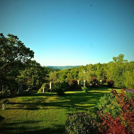 Fonte Magia Bed and Breakfast Castel de' Fiori Exterior foto